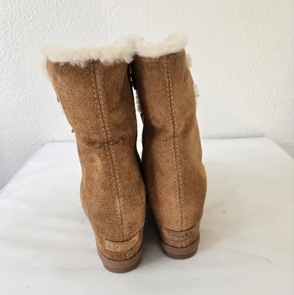 Sorel Joan Of Arctic Shearling Hidden Wedge II Lace-up Waterproof Boots Size 9 - Picture 4 of 16